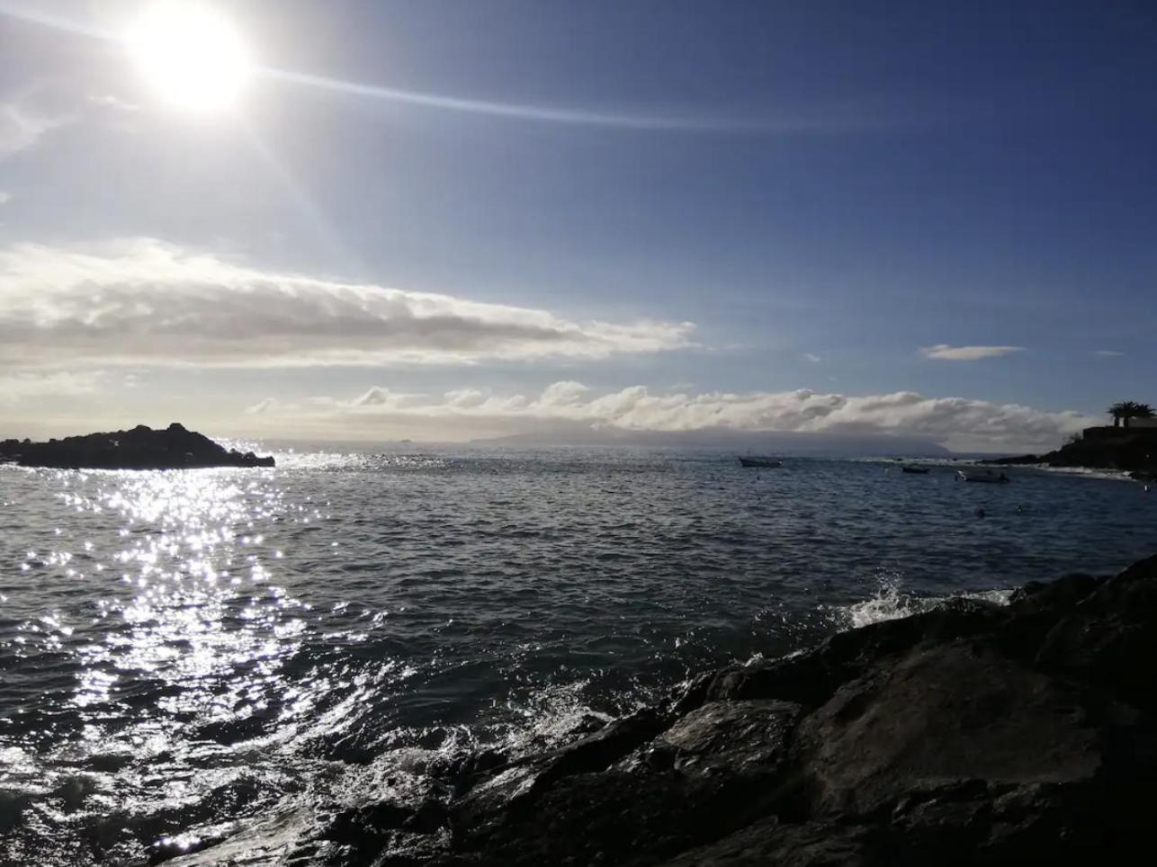 Alcala Seaside Apartment, Two Rooms, Private Parking Buitenkant foto