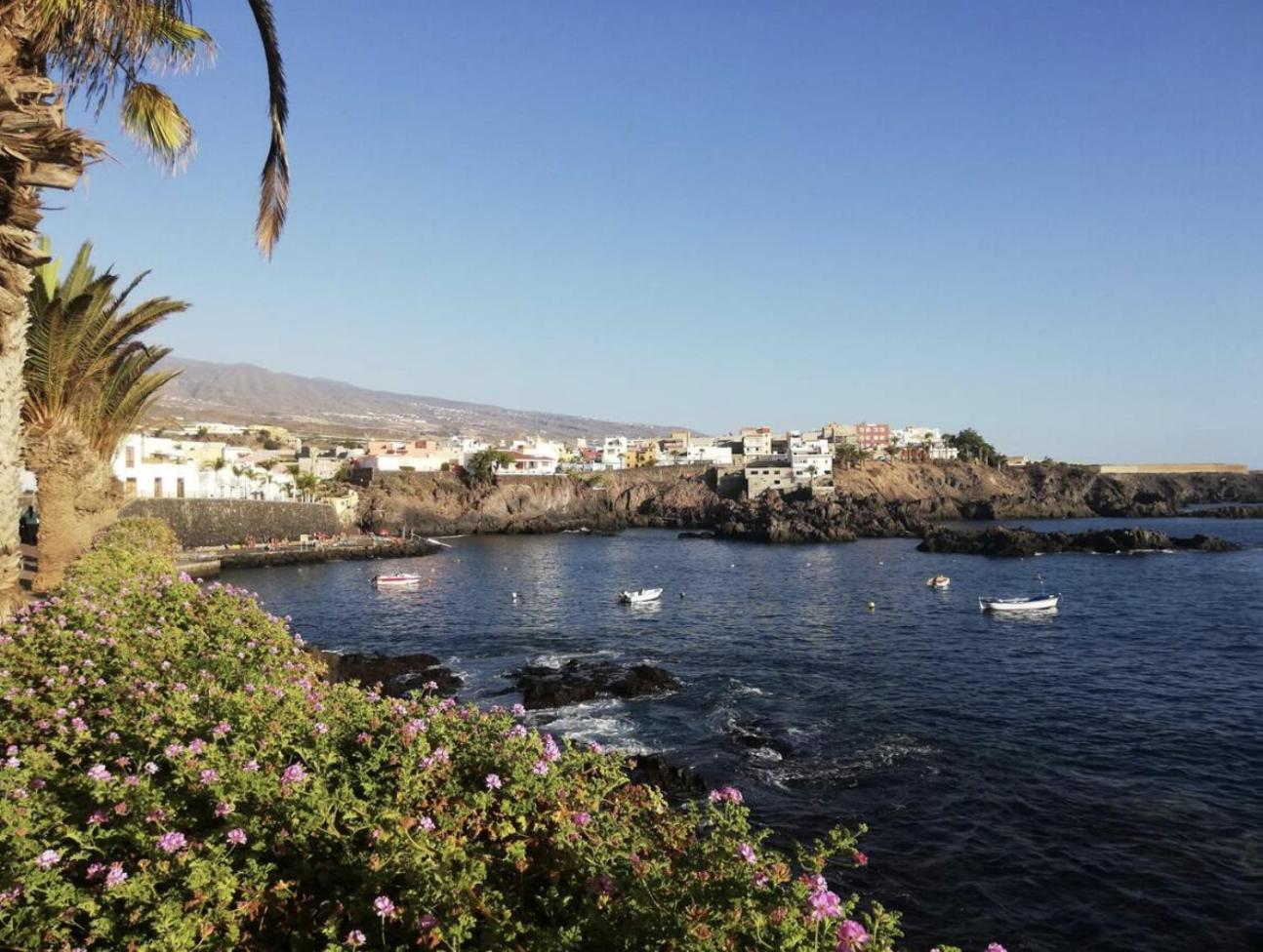 Alcala Seaside Apartment, Two Rooms, Private Parking Buitenkant foto