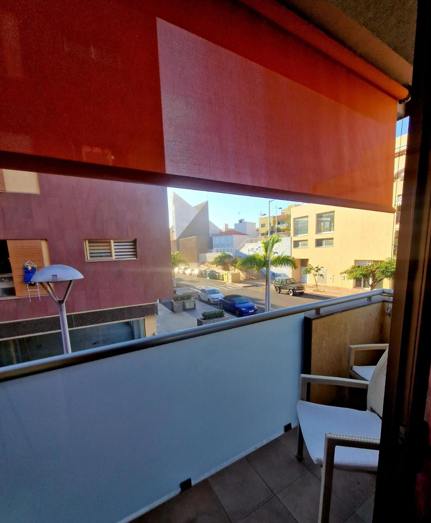 Alcala Seaside Apartment, Two Rooms, Private Parking Buitenkant foto