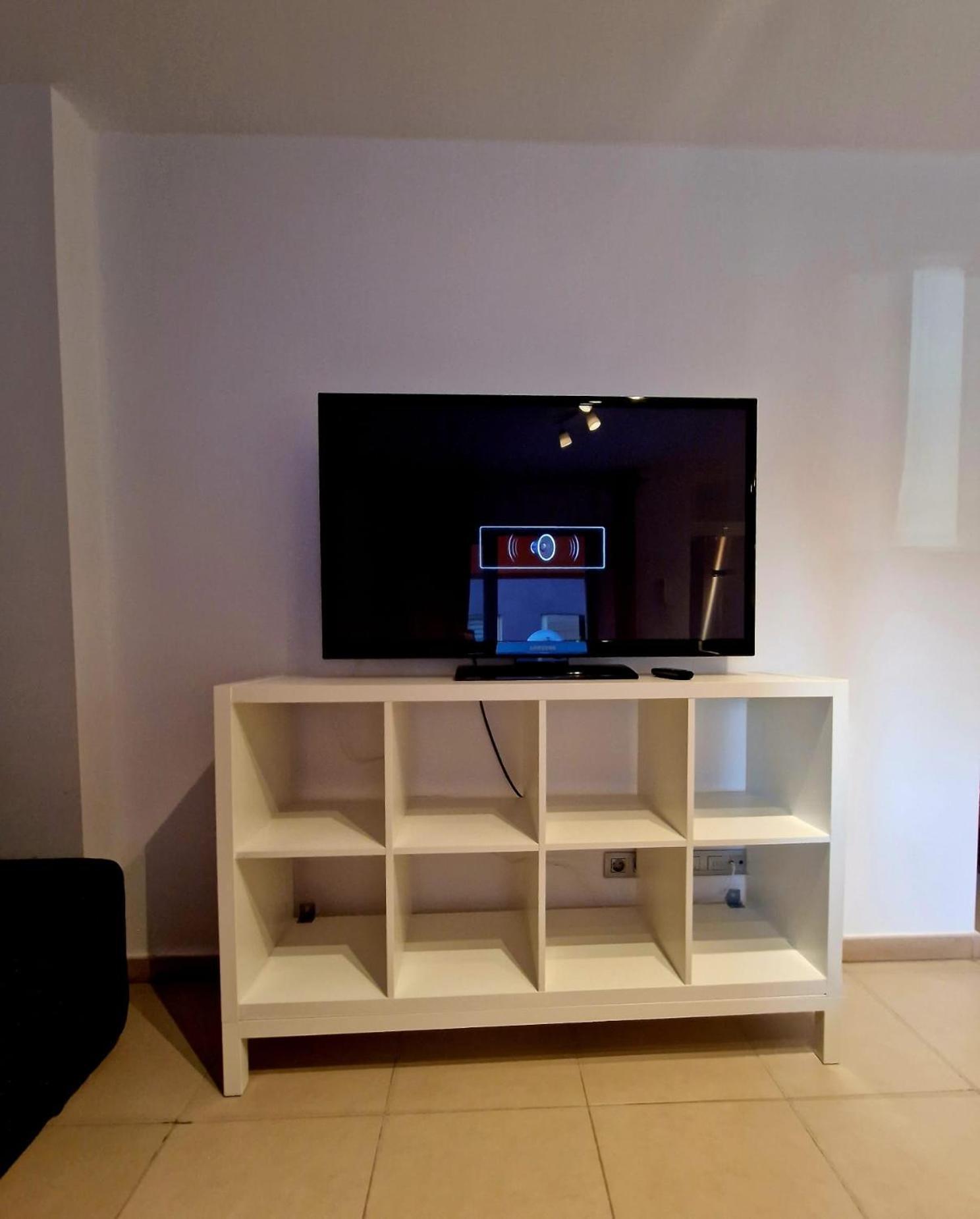 Alcala Seaside Apartment, Two Rooms, Private Parking Buitenkant foto