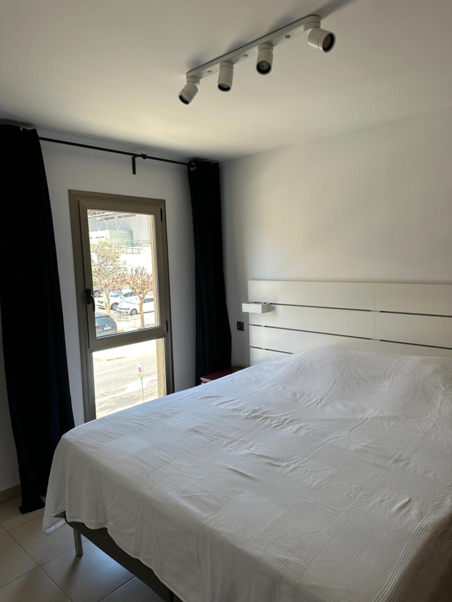 Alcala Seaside Apartment, Two Rooms, Private Parking Buitenkant foto